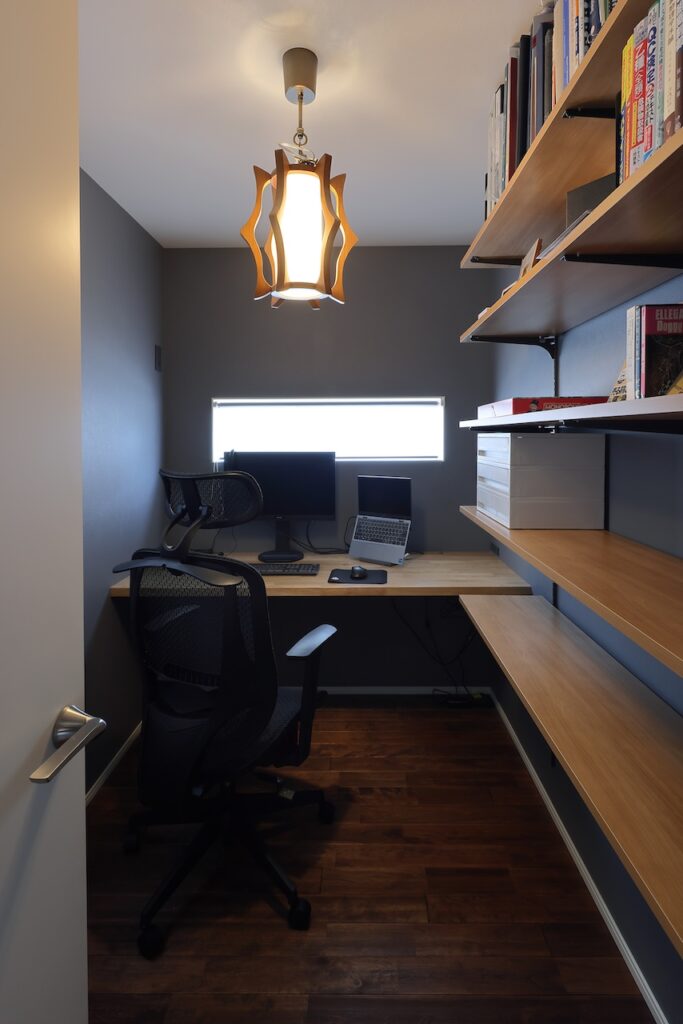 SE構法の家｜吹き抜けと大開口窓で開放感を楽しむ住まい